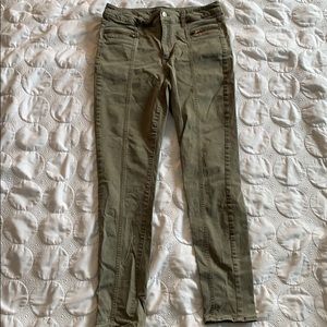 American Eagle Hi-Rise Jegging size 12